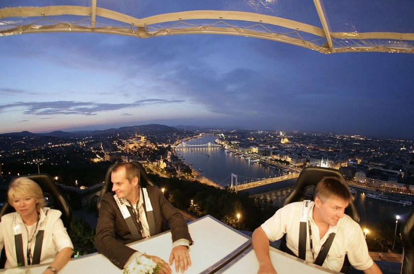 Dinner In The Sky